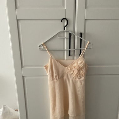 Bluse Top mit Blumendetail