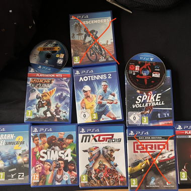 PS4 game bundle, one game costs 9. 14 games 120 