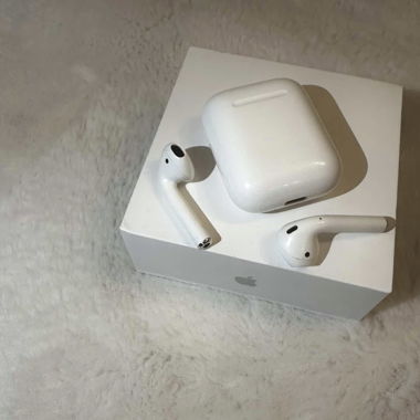AirPods