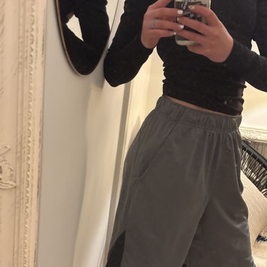 Grey Nike Shorts 