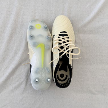 Nike Tiempos