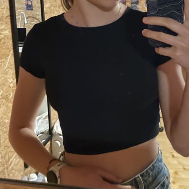 crop top / t-shirt noir
