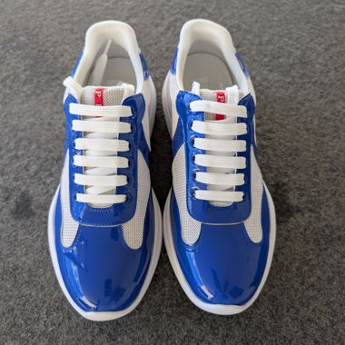 Baskets Prada Cups bleu/blanc T. 42