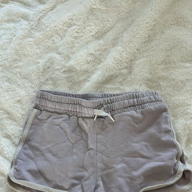 Set di pantaloncini rosa, grigi e viola