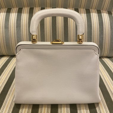 White bag