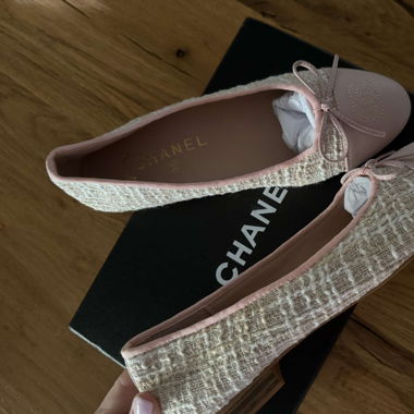 Chanel Ballerinas