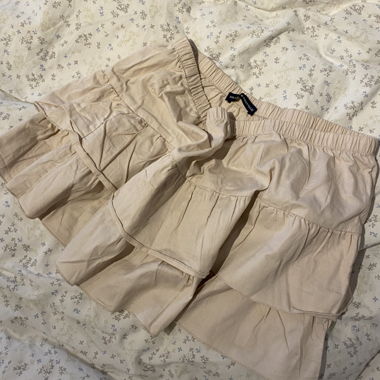 brandy melville skirt