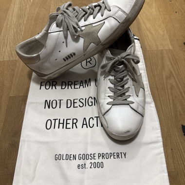 Golden-Goose Super-Star Sneakers