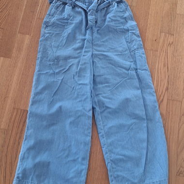 Jeans taille haute et coupe large