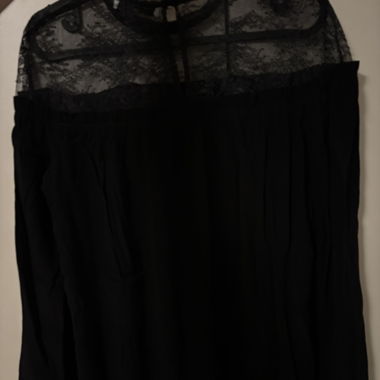Sandro schwarzes Kleid 2