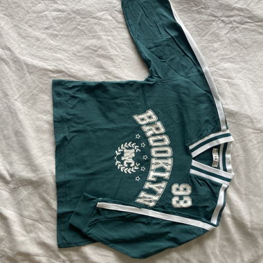 T-shirt à manches longues taille 134