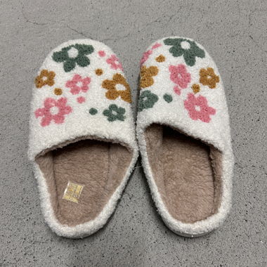 Pantoufles à fleurs