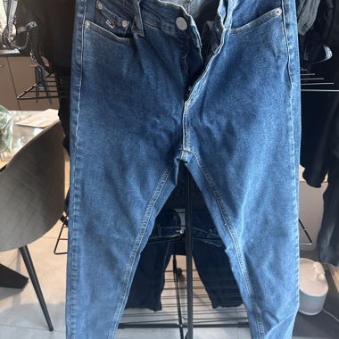 Tommy Hilfiger Jeans