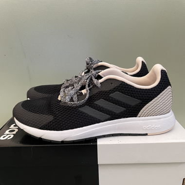 Adidas Sooraj Sneakers