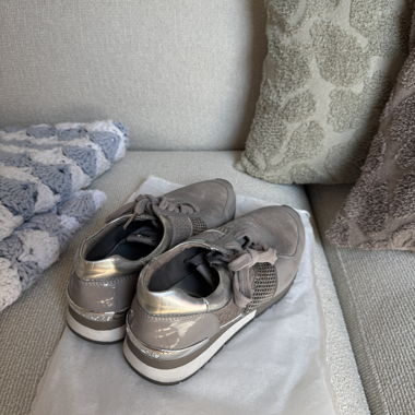 Baskets pour femmes Michael Kors en gris