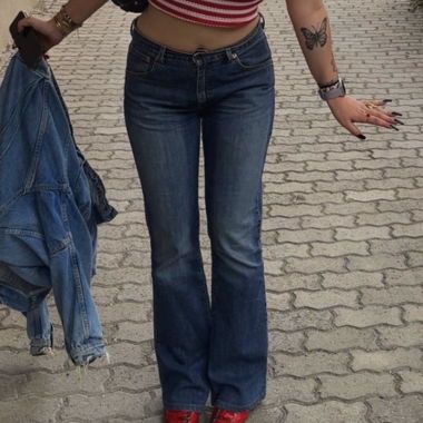 Jean Levi's 525 taille basse
