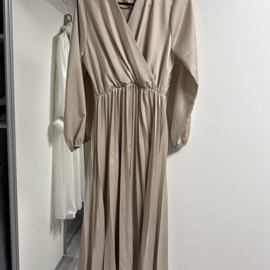 Robe portefeuille beige