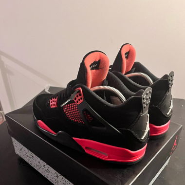 Jordan 4 Retro Red Thunder