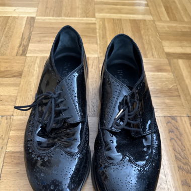 Black shoes