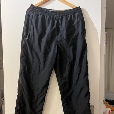 Trackpants