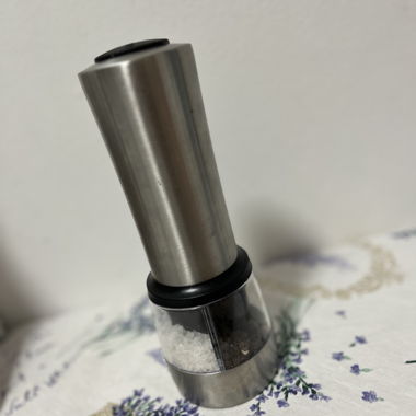 Salt & Pepper Electric Grinder 2in1