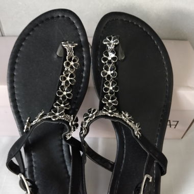 Ana Field Zehentrenner Sandale FlipFlop Black -NEU