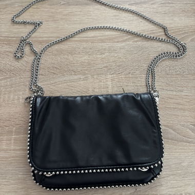 Black Bershka shoulder bag