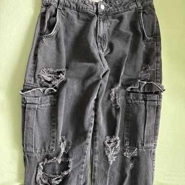 Ripped Cargo Jeans
