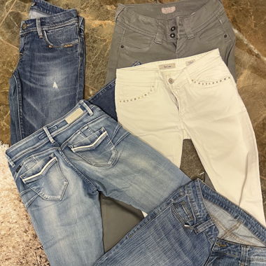 branded low rise vintage jeans box SIZE 38