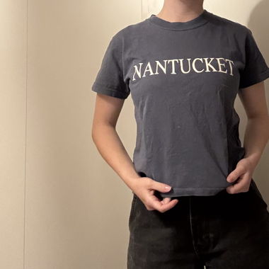 Blaues Shirt