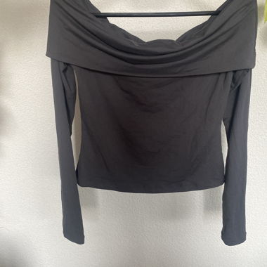 Off-shoulder Oberteil