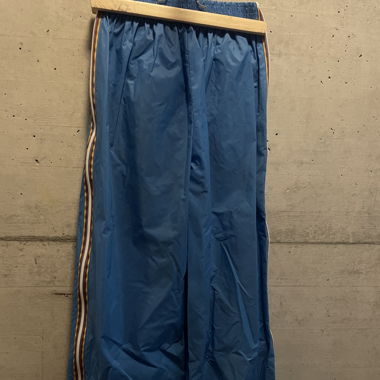 BLUE PANTS