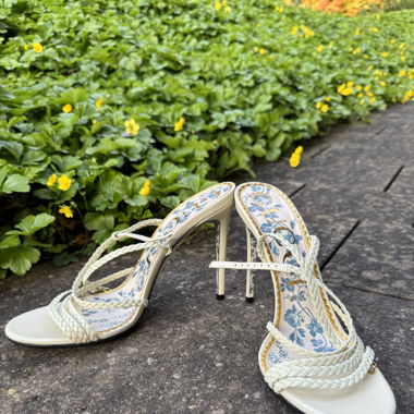 Gucci summer heels 