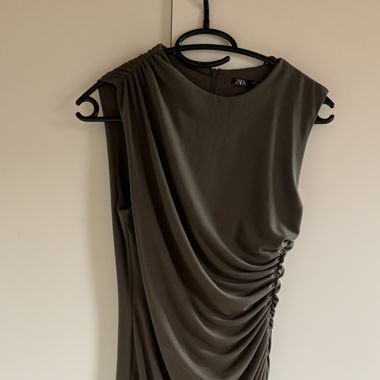 Robe Zara