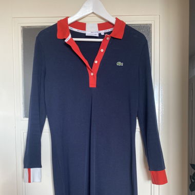 Robe Lacoste 