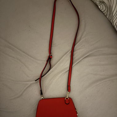 Kleine Rote Tasche