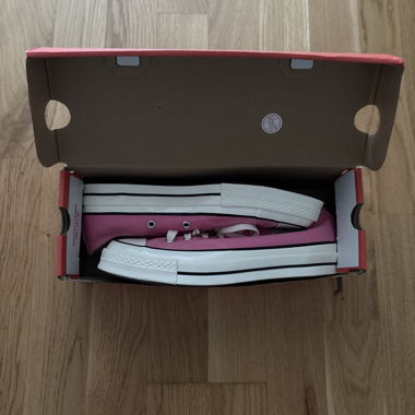 Rosa Converse Sneaker