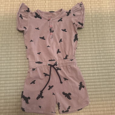 Combinaison rose vieux motif d’oiseaux