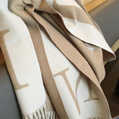 Stylish Scarf with Pattern - beige