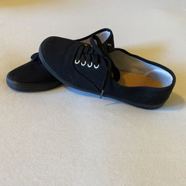 Schwarze Stoffschuhe inkl. Echtleder-Einlegesohle