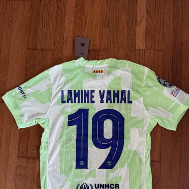 Lamine Yamal Jersey (New) - FC Barcelona - Medium