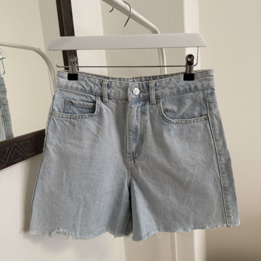 Shorts in jeans ZARA azzurro chiaro Taglia 36