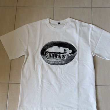 T-shirt blanc imprimé bouche