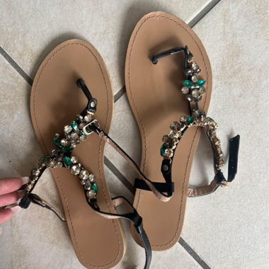 Offene Schuhe