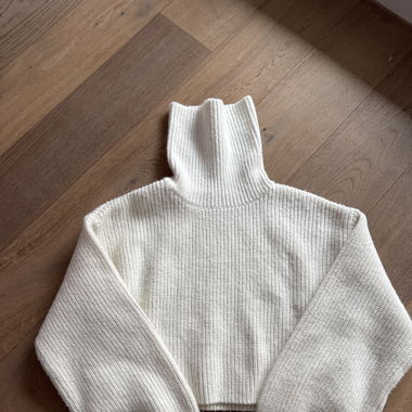 Rollkragen Pulli weiss