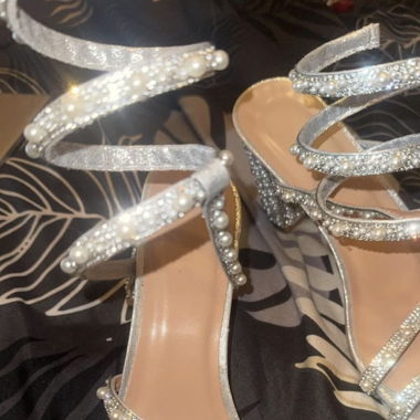 Talons à perle 