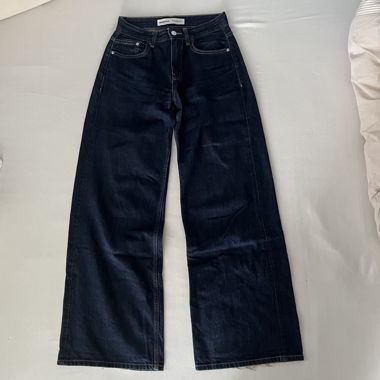 Jeans a gamba larga blu reale