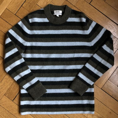 COS - Maglione a righe in maglia