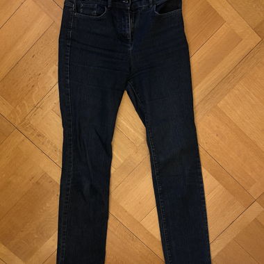 Flared-leg jeans