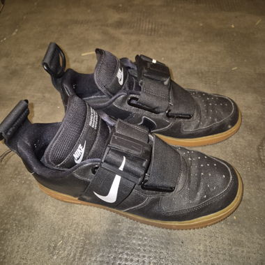 Nike air force 1 utility black gum